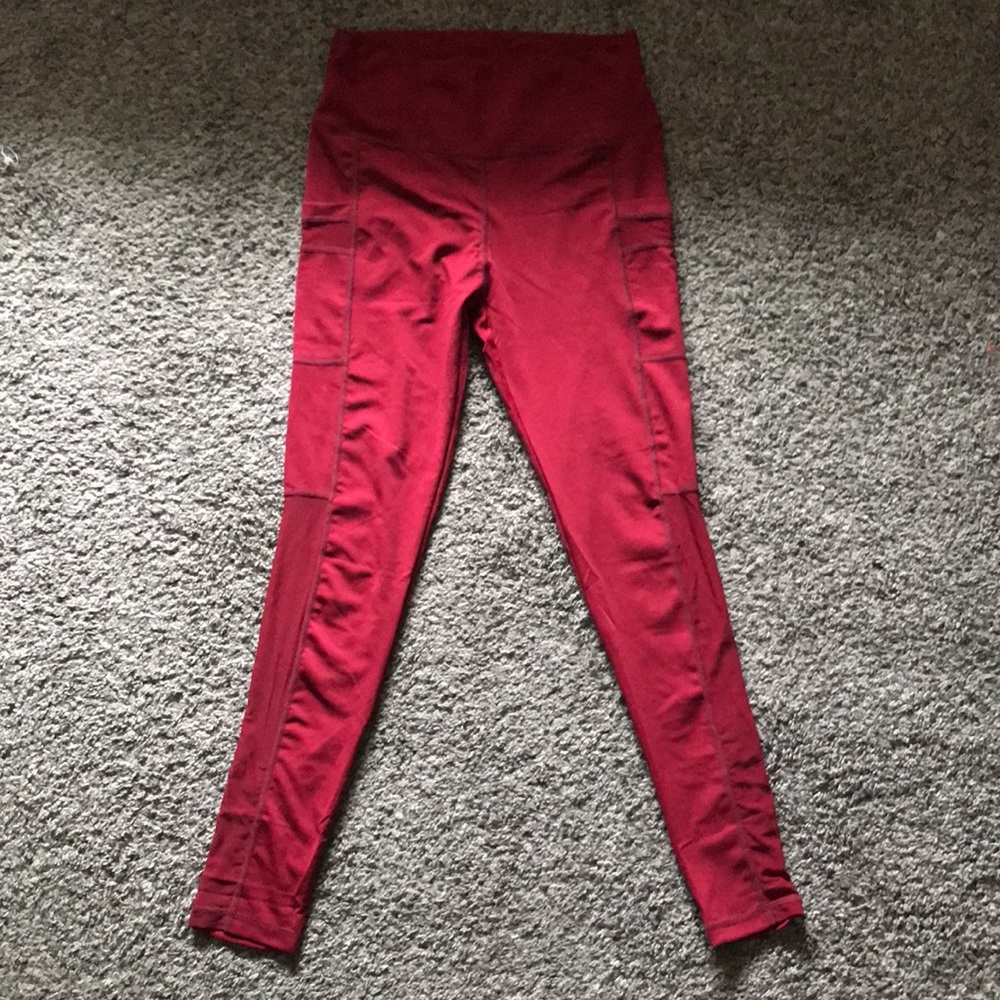 Red leggings❤️❤️